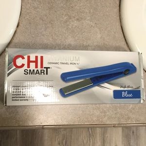 BRAND NEW travel size Chi Smart hair straightener